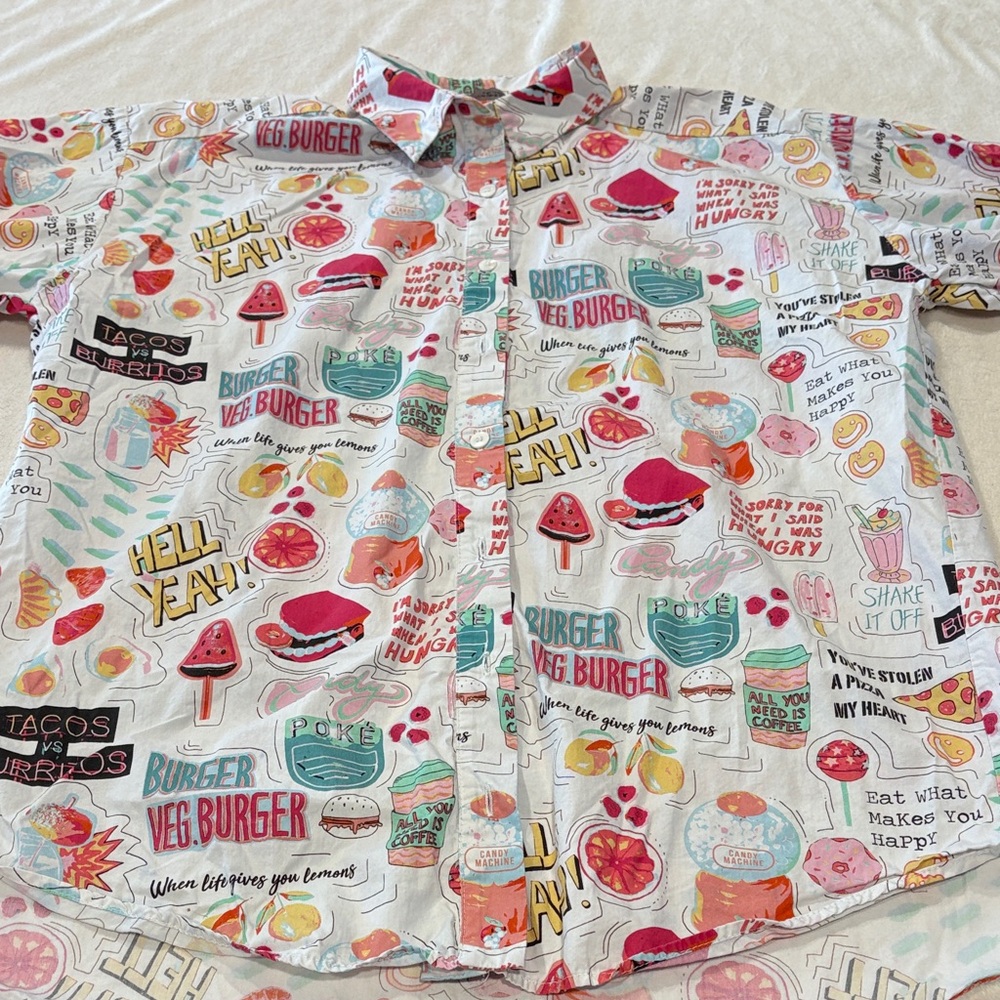 Zara Multicolor Graphic Button Down Shirt